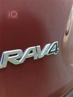 تۆیۆتا ڕاڤ 4